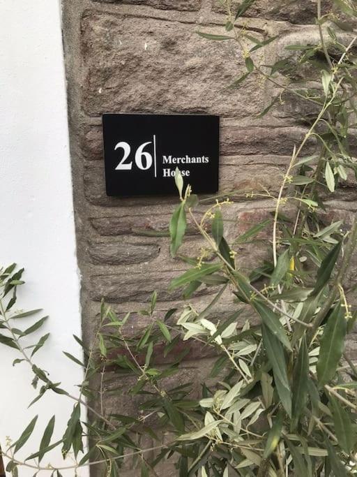 Large Newly Refurbished House Close To Harbour Bristol Exteriör bild