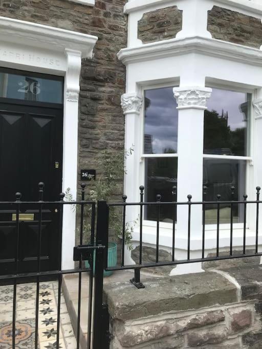 Large Newly Refurbished House Close To Harbour Bristol Exteriör bild